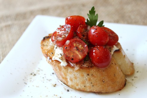 tomato and goat cheese toasts