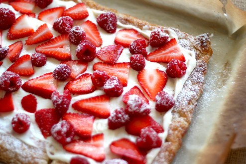 easy berry cheesecake tart