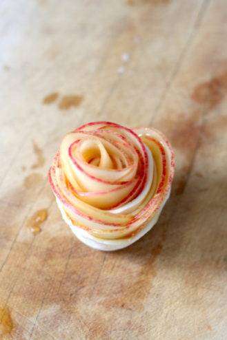 apple rose tarts
